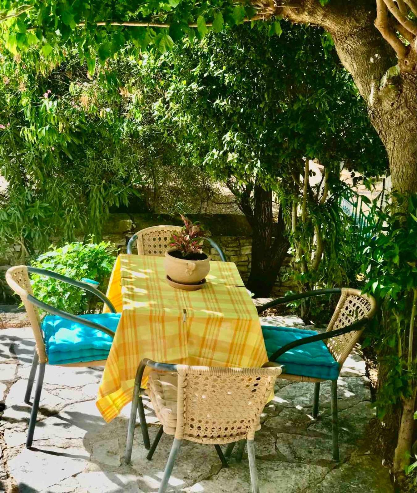 Pansion Margarita Apartment Agios Nikitas Exterior photo