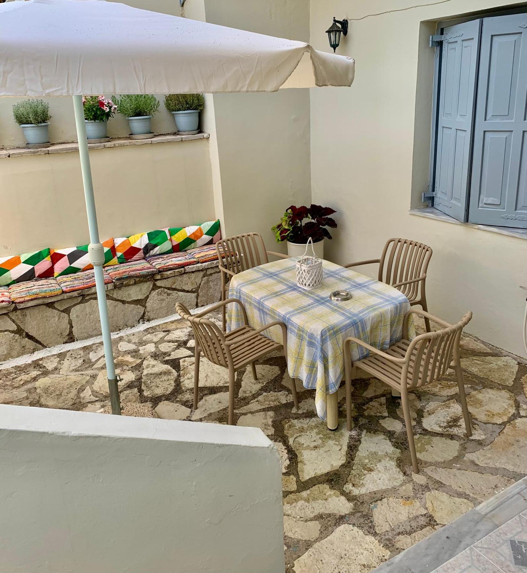 Pansion Margarita Apartment Agios Nikitas Exterior photo